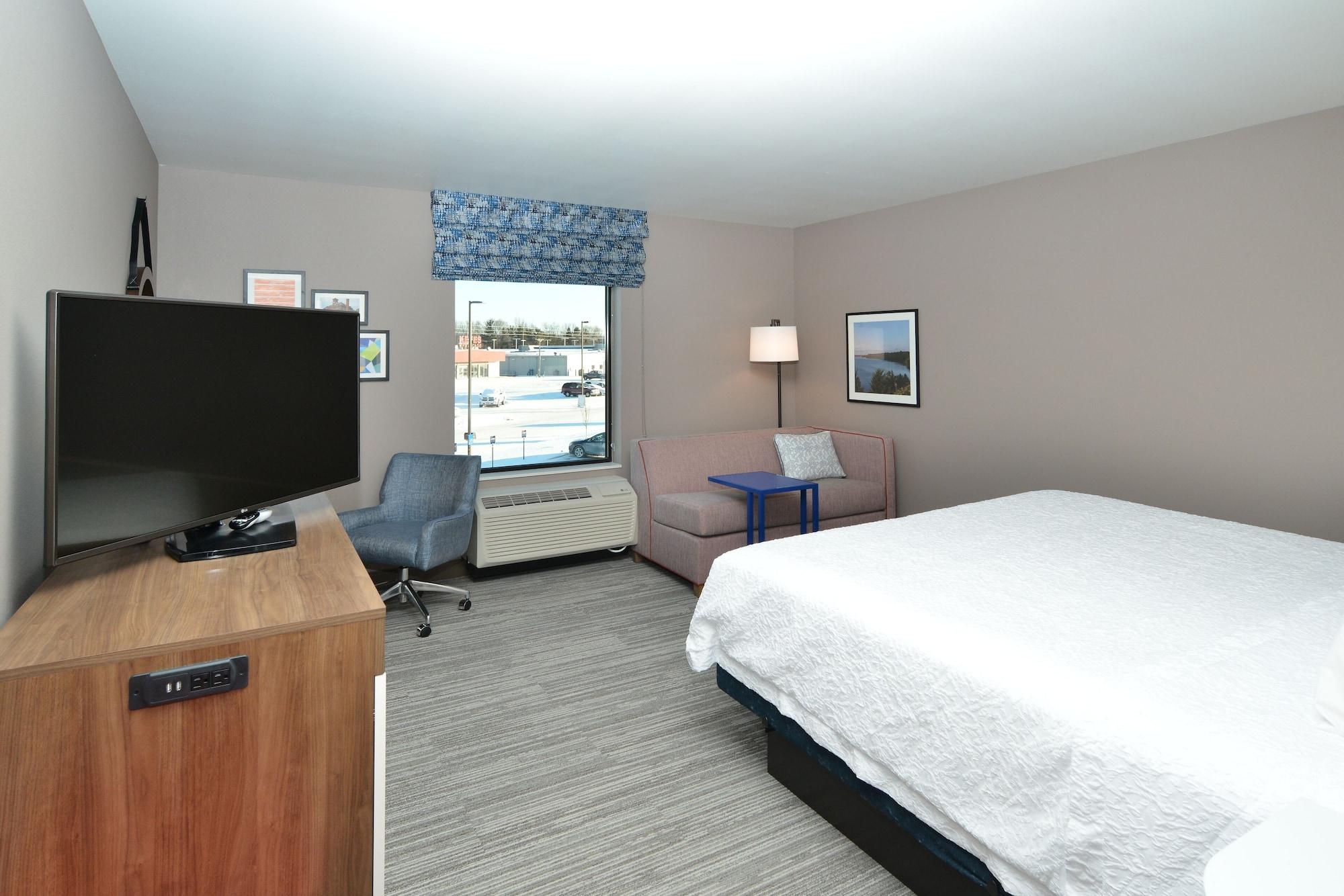 Hampton Inn & Suites Menomonie-Uw Stout Eksteriør billede